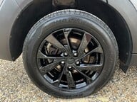 Hyundai TUCSON CRDI SE NAV 17