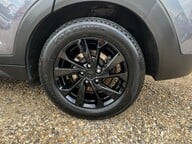 Hyundai TUCSON CRDI SE NAV 15
