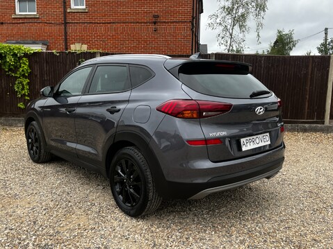 Hyundai TUCSON CRDI SE NAV 11