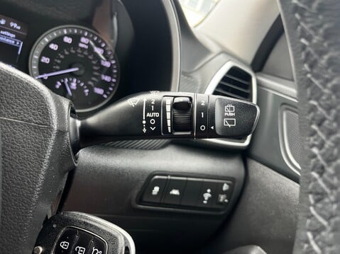 Hyundai TUCSON CRDI SE NAV 30