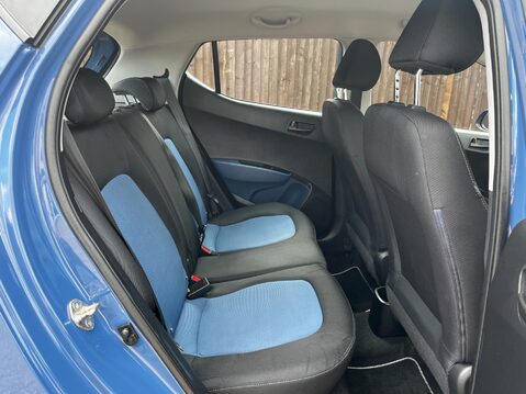 Hyundai i10 SE 27