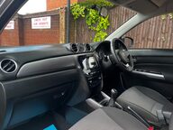 Suzuki Vitara SZ4 19