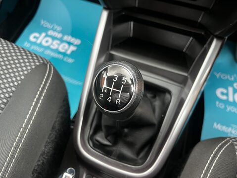 Suzuki Vitara SZ4 35