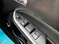 Suzuki Vitara SZ4 39
