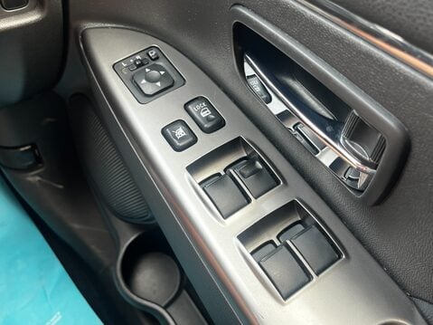 Mitsubishi Asx EXCEED 40