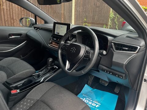 Suzuki Swace MOTION 22