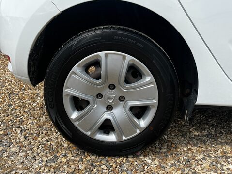 Dacia Sandero COMFORT TCE 16