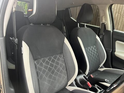 Nissan MICRA IG-T N-CONNECTA 23