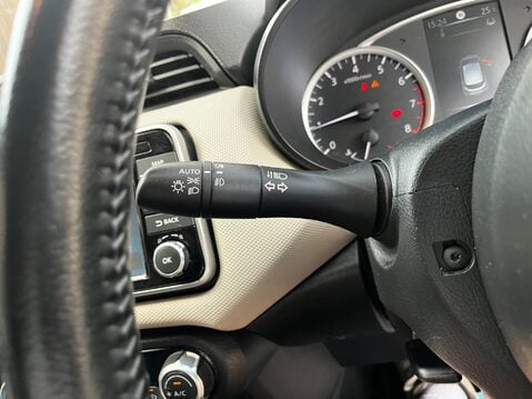 Nissan MICRA IG-T N-CONNECTA 36