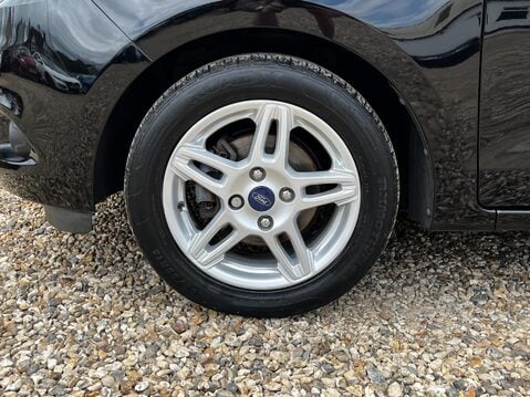 Ford Ka+ ZETEC 14