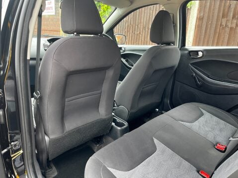 Ford Ka+ ZETEC 25