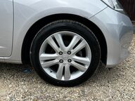 Honda Jazz I-VTEC ES PLUS 14