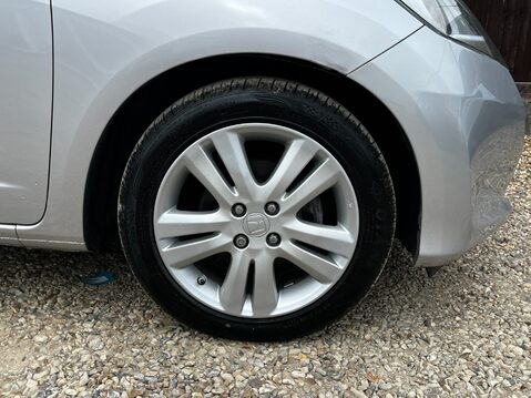 Honda Jazz I-VTEC ES PLUS 14