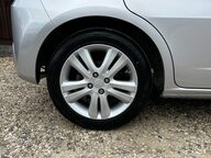 Honda Jazz I-VTEC ES PLUS 15