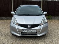 Honda Jazz I-VTEC ES PLUS 3