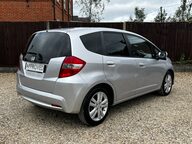 Honda Jazz I-VTEC ES PLUS 7
