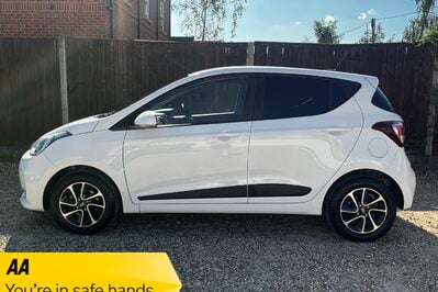 Hyundai i10 PREMIUM