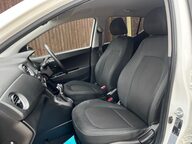 Hyundai i10 PREMIUM 21