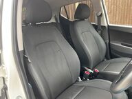 Hyundai i10 PREMIUM 24