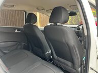 Hyundai i10 PREMIUM 29