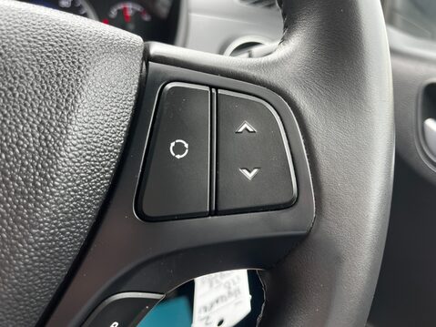 Hyundai i10 PREMIUM 43