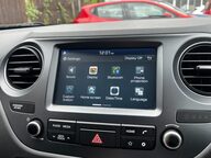 Hyundai i10 PREMIUM 36