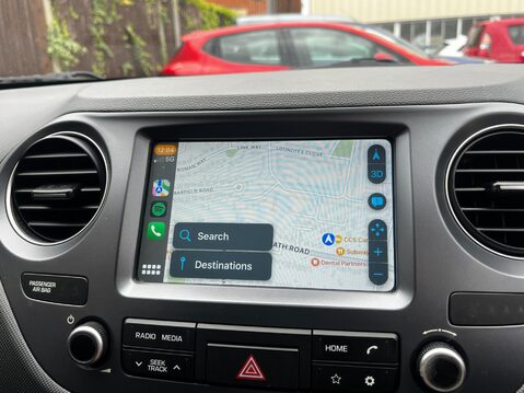 Hyundai i10 PREMIUM 33