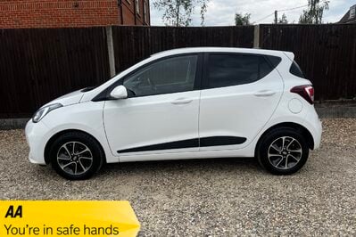 Hyundai i10 PREMIUM