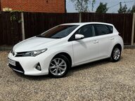 Toyota Auris ICON VALVEMATIC 5