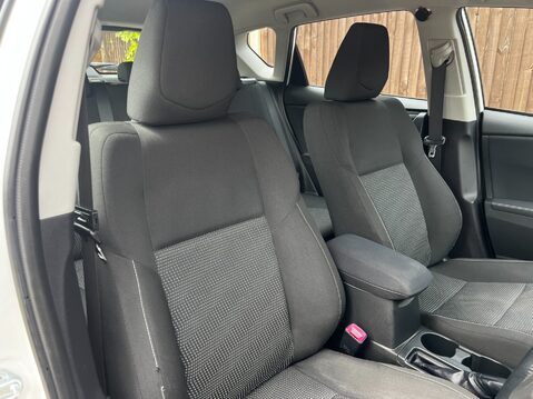 Toyota Auris ICON VALVEMATIC 21