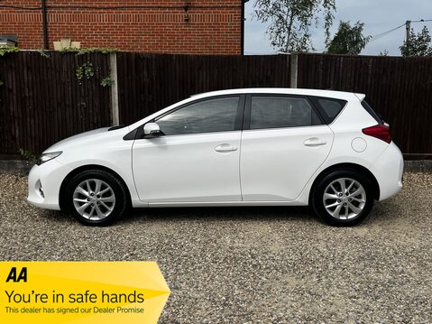 Toyota Auris ICON VALVEMATIC 1