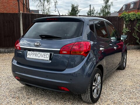 Kia Venga 4 13