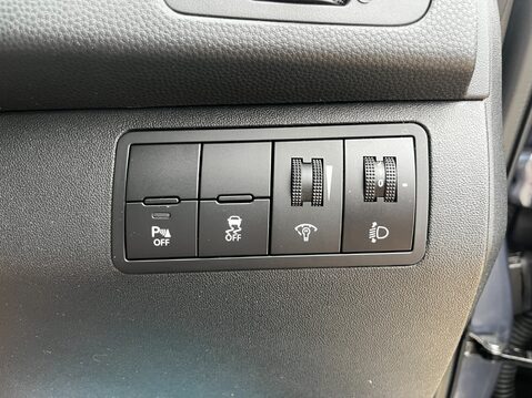 Kia Venga 4 43