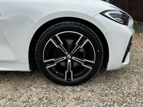 BMW 4 Series 420D M SPORT MHEV 25
