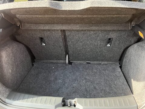 Nissan MICRA DCI BOSE PERSONAL EDITION 29