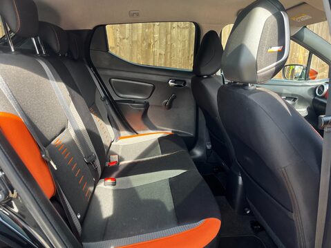 Nissan MICRA DCI BOSE PERSONAL EDITION 26