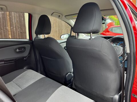 Toyota Yaris VVT-I ICON M-DRIVE S TSS 29
