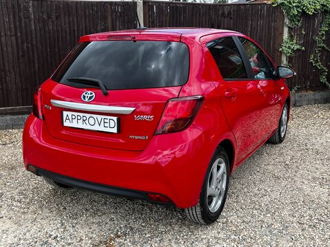 Toyota Yaris VVT-I ICON M-DRIVE S TSS 12