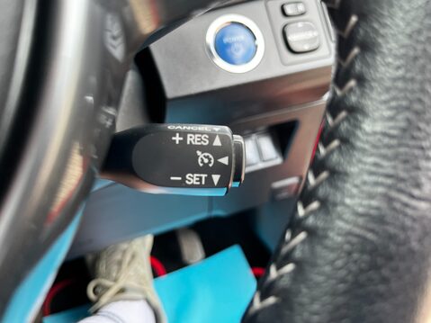 Toyota Yaris VVT-I ICON M-DRIVE S TSS 37