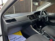 Volkswagen Polo SE TSI 19