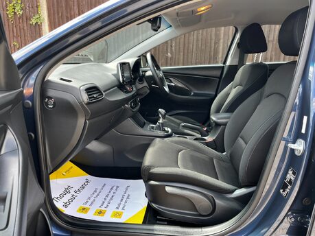 Hyundai i30 T-GDI SE NAV