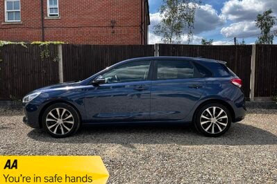 Hyundai i30 T-GDI SE NAV