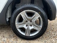 Dacia Sandero Stepway ESSENTIAL TCE 15