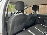Dacia Sandero Stepway ESSENTIAL TCE 25
