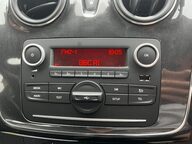 Dacia Sandero Stepway ESSENTIAL TCE 30