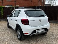 Dacia Sandero Stepway ESSENTIAL TCE 13