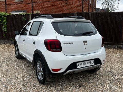 Dacia Sandero Stepway ESSENTIAL TCE 13