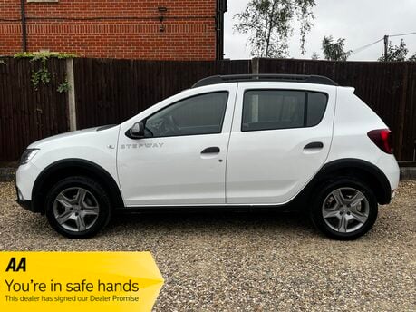 Dacia Sandero Stepway ESSENTIAL TCE
