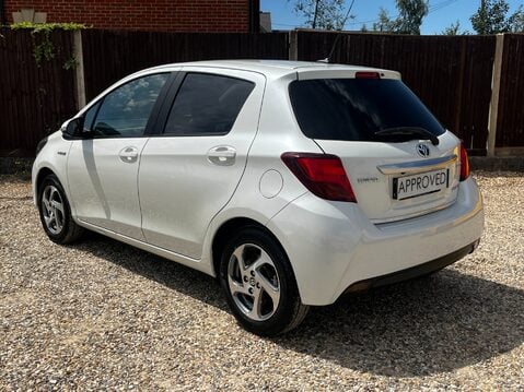 Toyota Yaris VVT-I ICON M-DRIVE S TSS 9