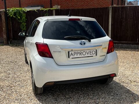Toyota Yaris VVT-I ICON M-DRIVE S TSS 13